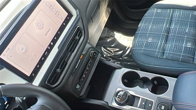 New 2025 Ford Bronco Sport Heritage w/ Convenience Package image 26