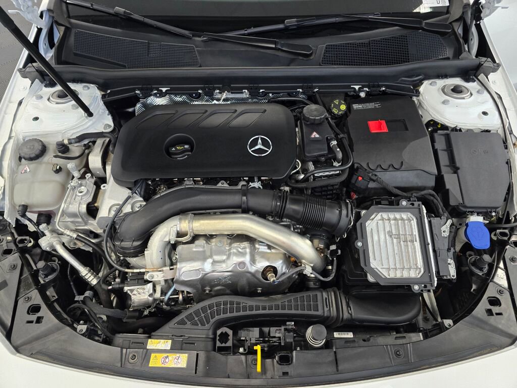 Used 2025 Mercedes-Benz CLA 250 CLA 250 image 10