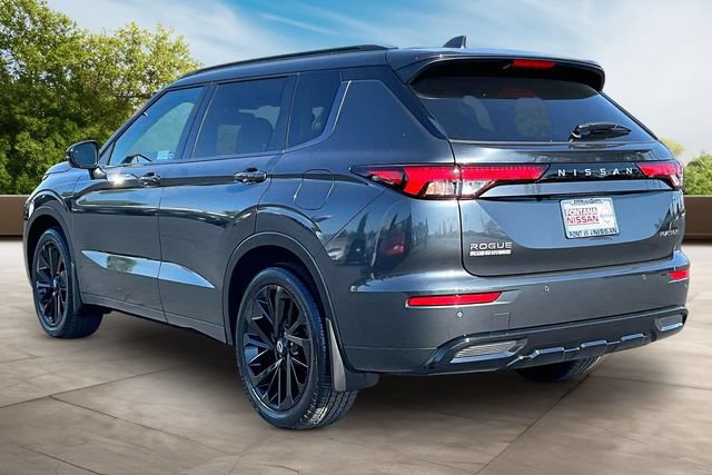 New 2026 Nissan Rogue Platinum AWD/4WD image 3