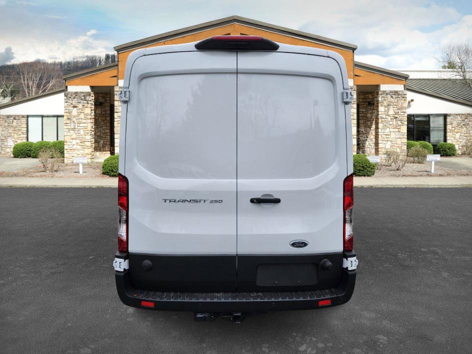 New 2024 Ford Transit 250 148 Medium Roof w/ Load Area Protection Package image 6