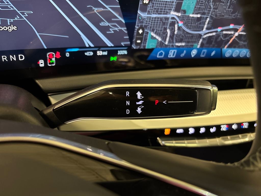 New 2026 Cadillac Optiq Sport 1 image 38