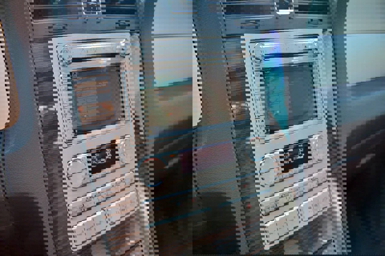 Used 2009 Lincoln Navigator L Base 4x2 4dr SUV image 27