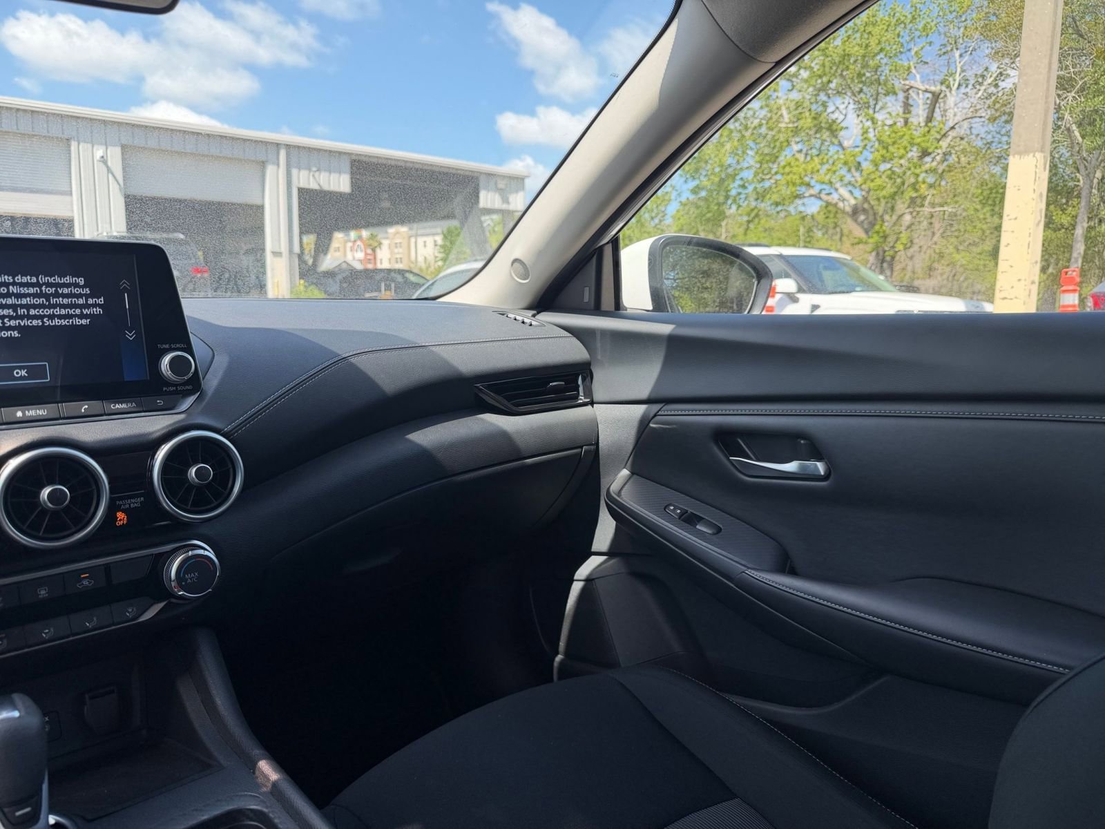 Used 2025 Nissan Sentra SV image 33