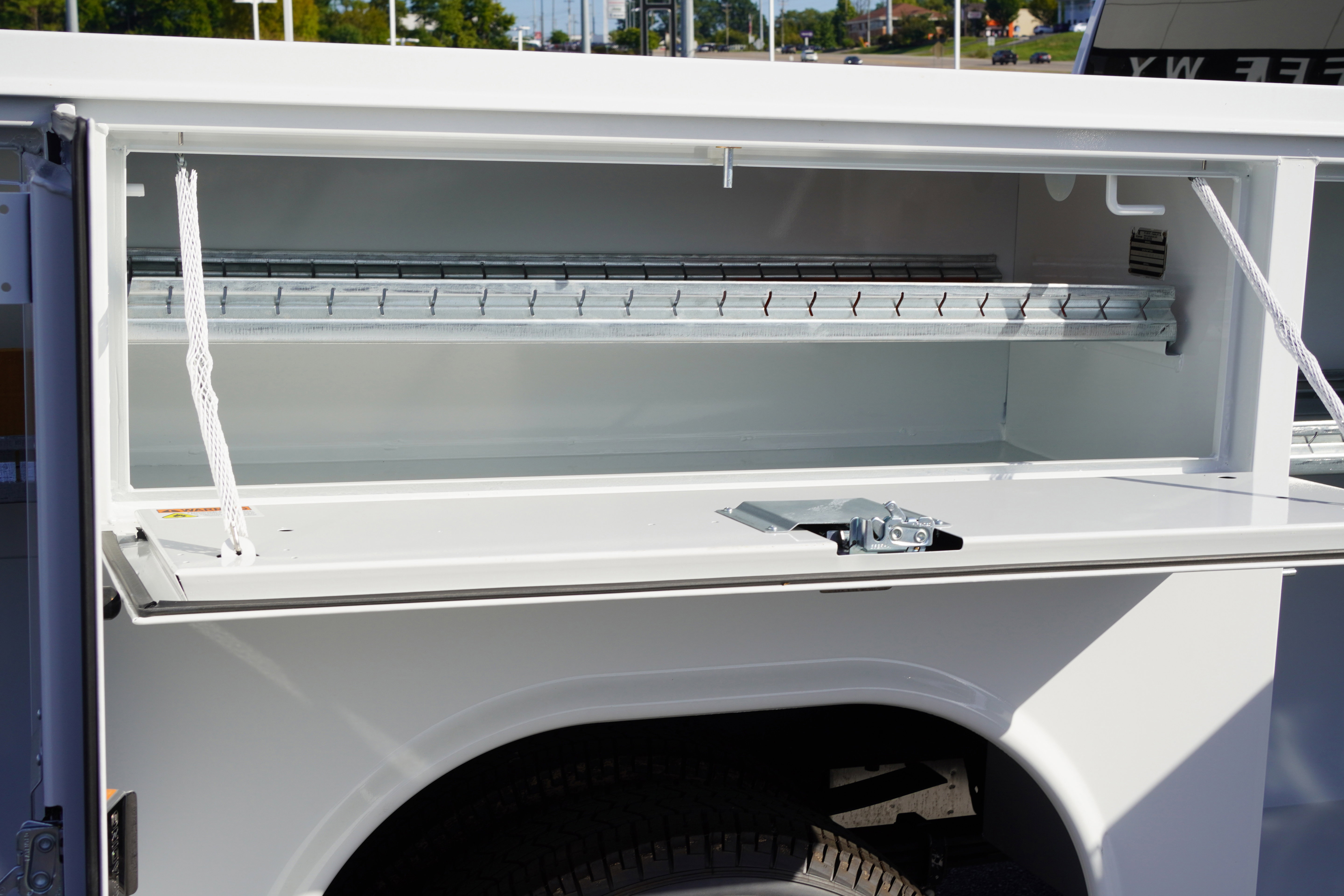 New 2025 GMC Sierra 3500 Pro w/ Convenience Package image 13