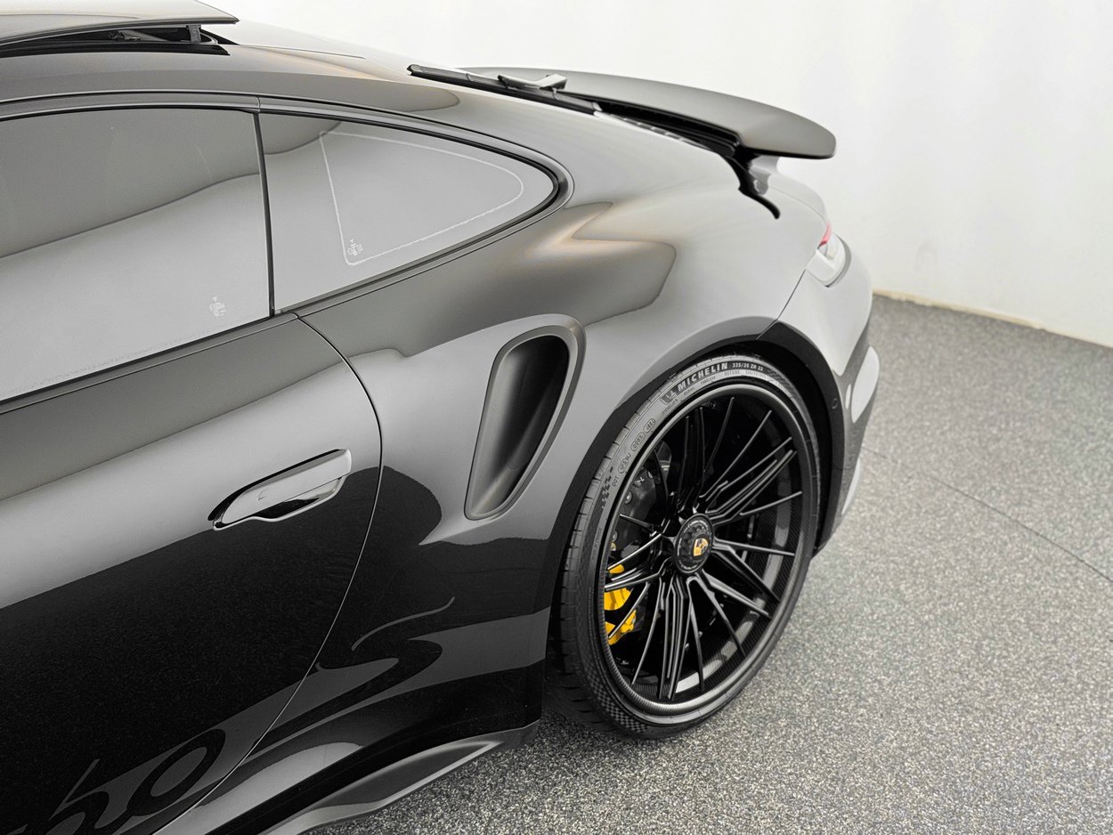 Used 2022 Porsche 911 Turbo S AWD/4WD image 40