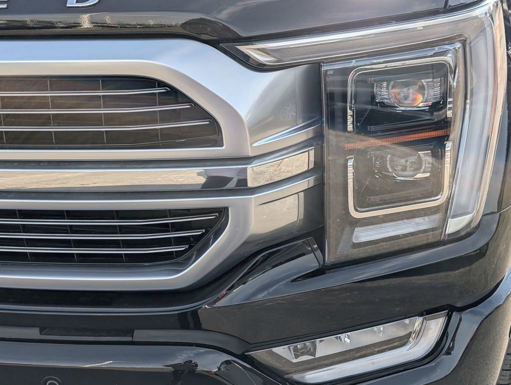 Used 2023 Ford F150 Limited image 12