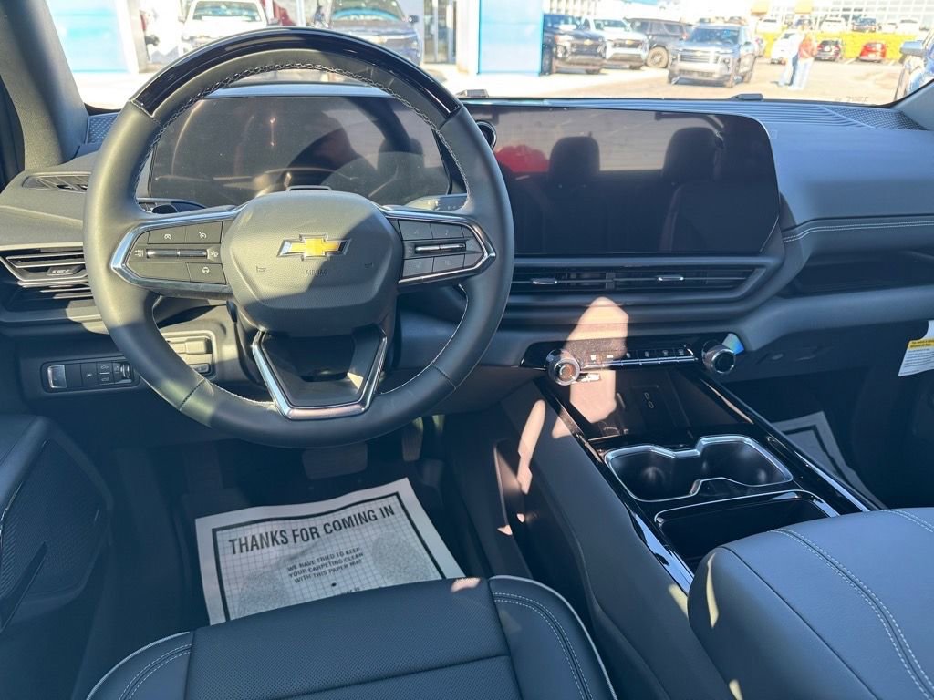 New 2026 Chevrolet Silverado EV LT AWD/4WD image 12