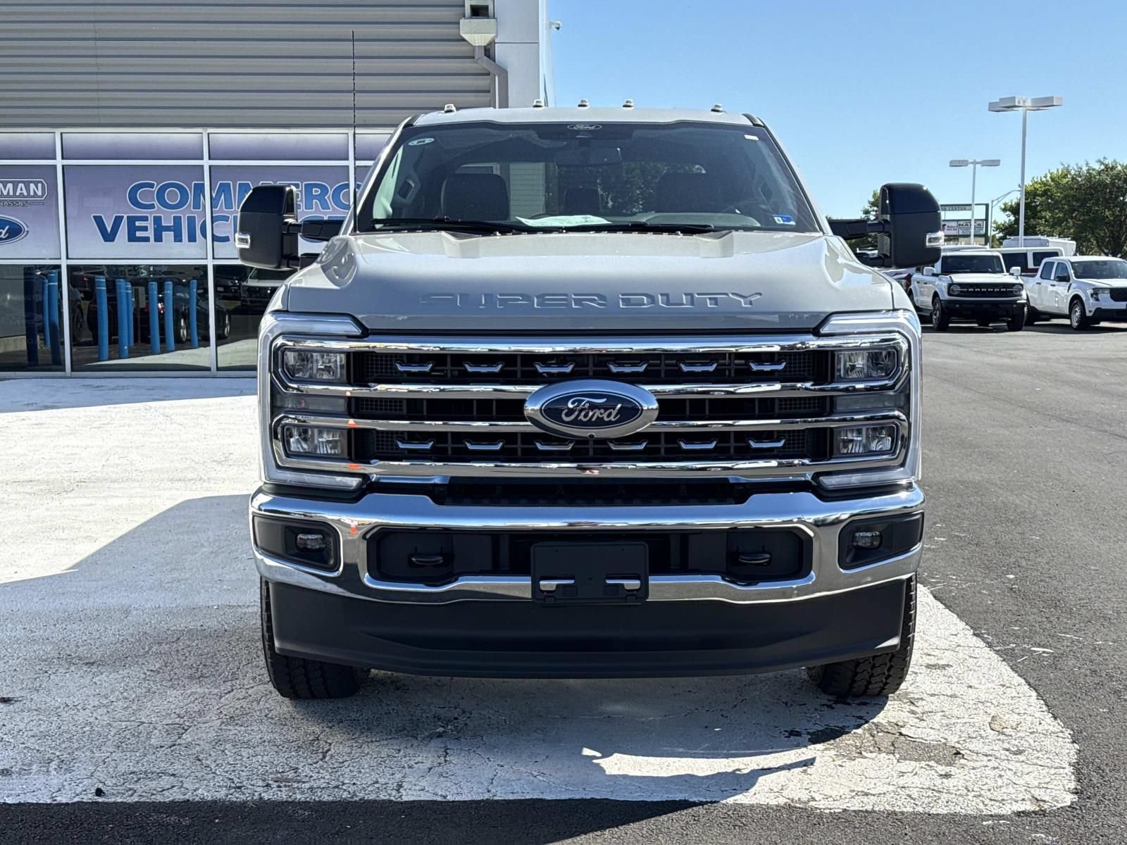 New 2026 Ford F250 Lariat w/ FX4 Off-Road Package AWD/4WD image 8