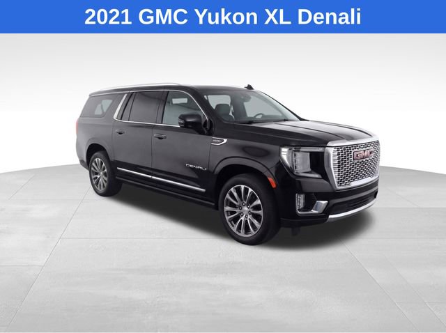 Used 2021 GMC Yukon XL Denali w/ Denali Premium Package image 2