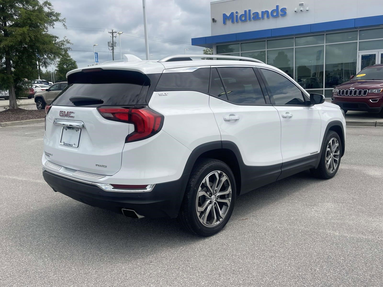 Used 2019 GMC Terrain SLT w/ Preferred Package AWD/4WD image 6