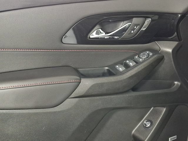 Used 2023 Chevrolet Traverse RS AWD/4WD image 15