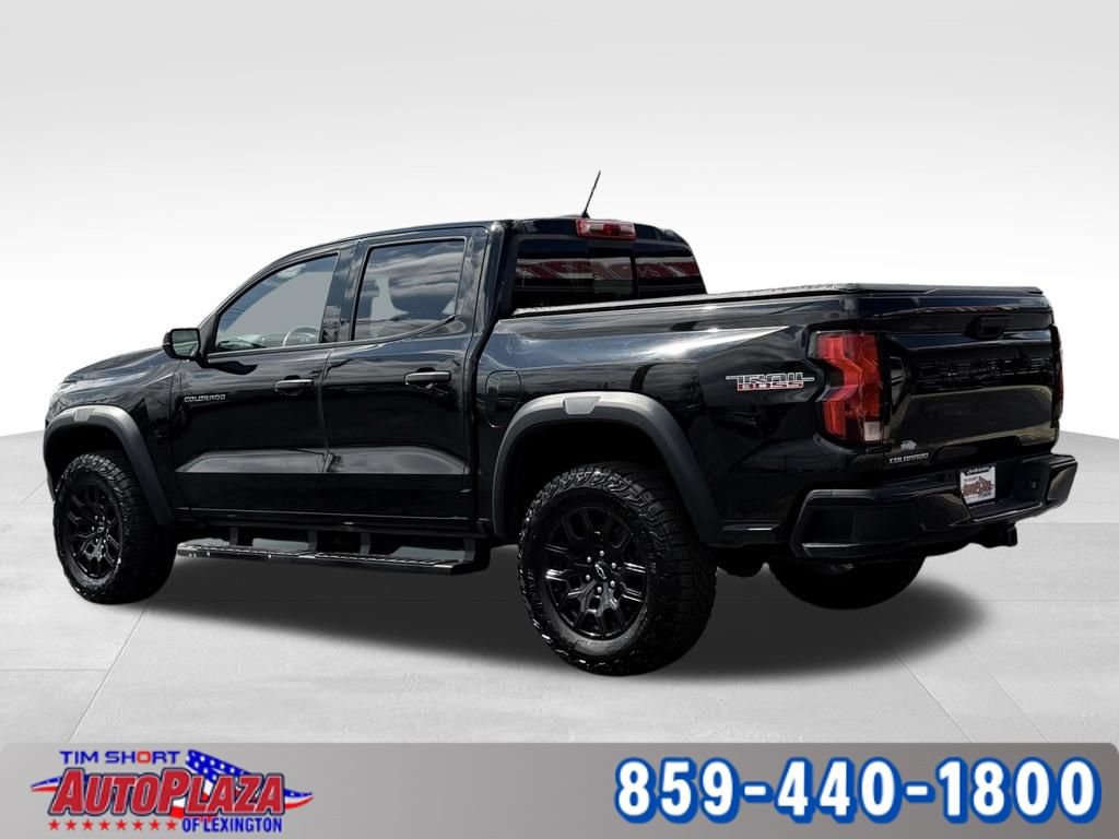 Used 2024 Chevrolet Colorado Trail Boss w/ Advanced Trailering Package AWD/4WD image 2