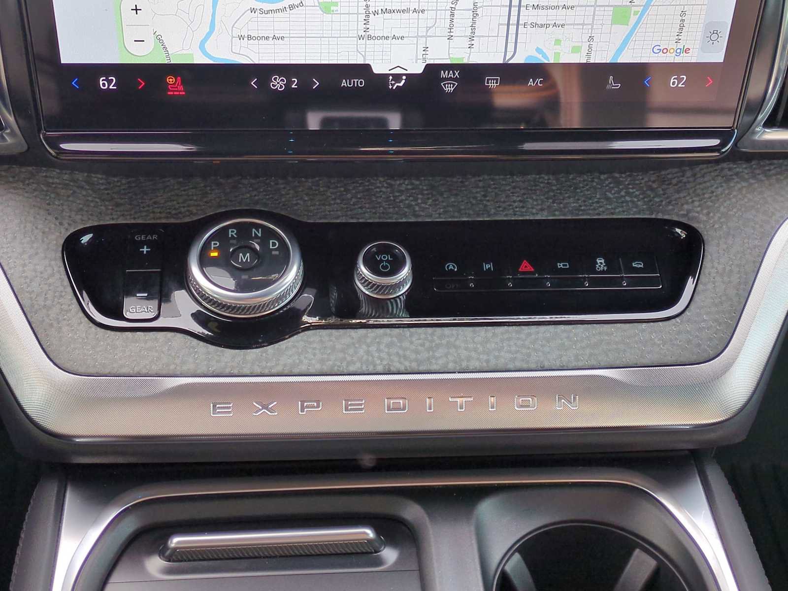 Used 2025 Ford Expedition Tremor AWD/4WD image 29