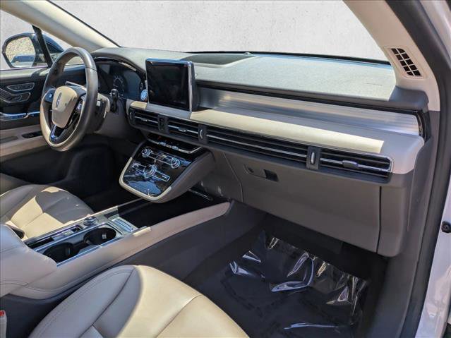 Used 2021 Lincoln Corsair FWD w/ Convenience Package image 21