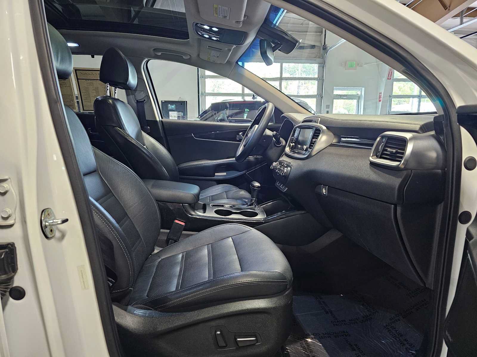 Used 2018 Kia Sorento SX AWD/4WD image 10