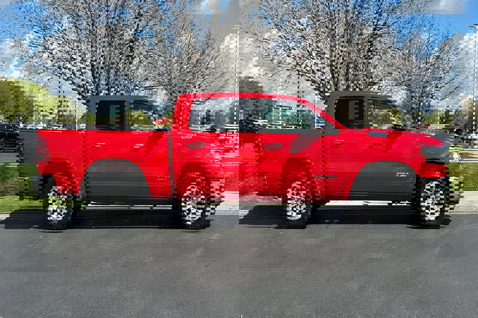 Used 2022 RAM 1500 Laramie AWD/4WD image 8