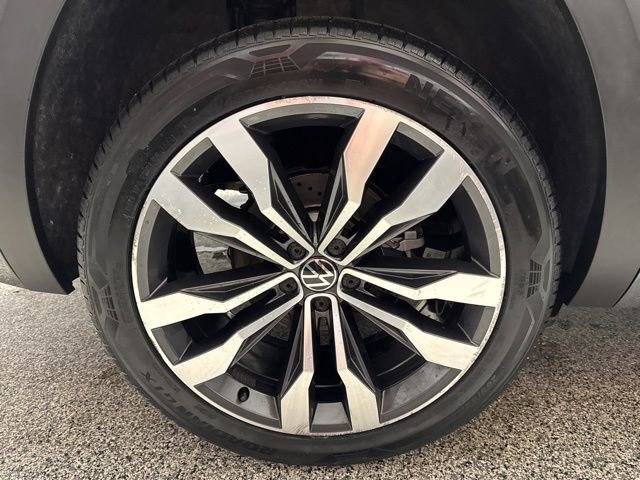 Used 2021 Volkswagen Atlas SEL Premium AWD/4WD image 24