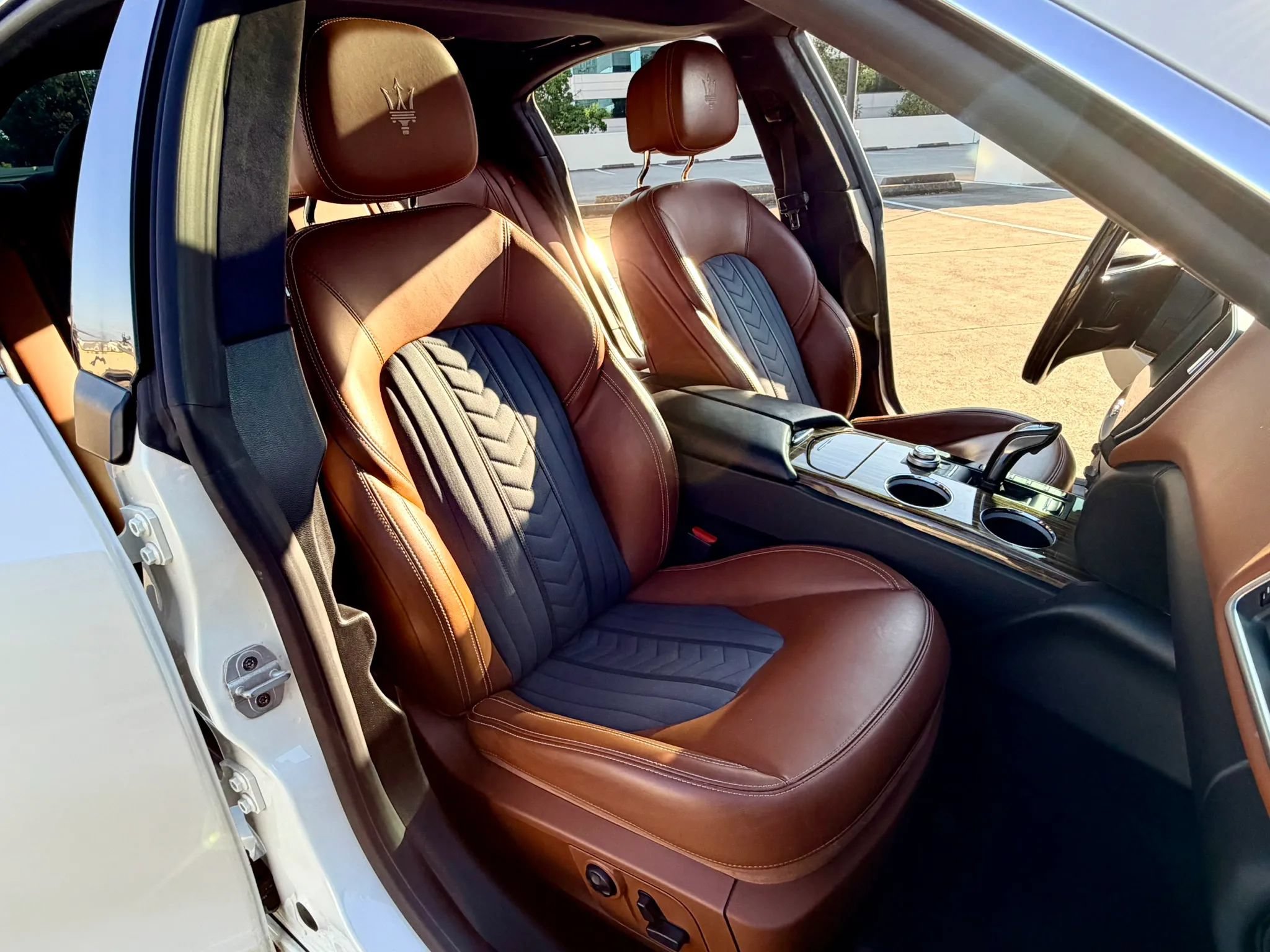 Used 2019 Maserati Ghibli GranLusso RWD image 28