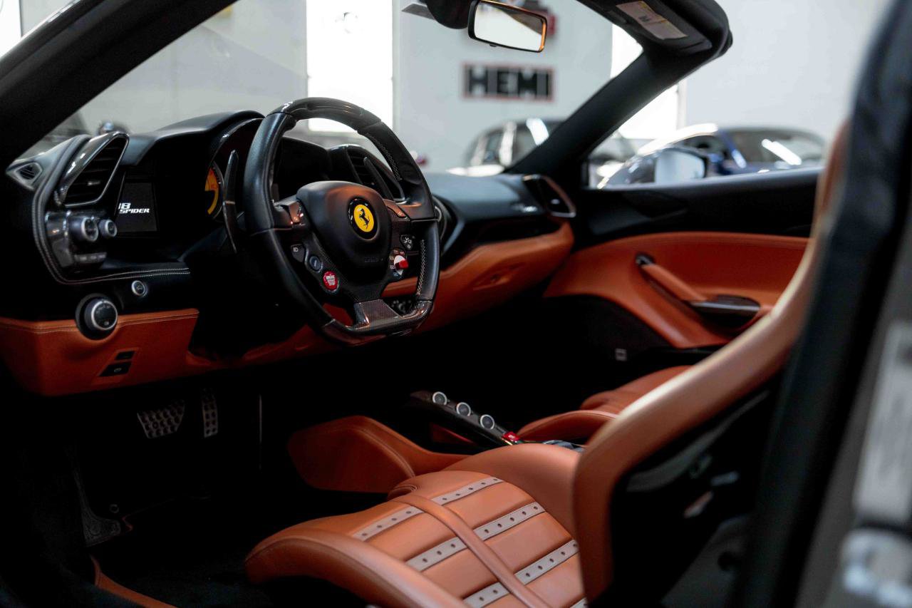 Used 2018 Ferrari 488 Spider image 2