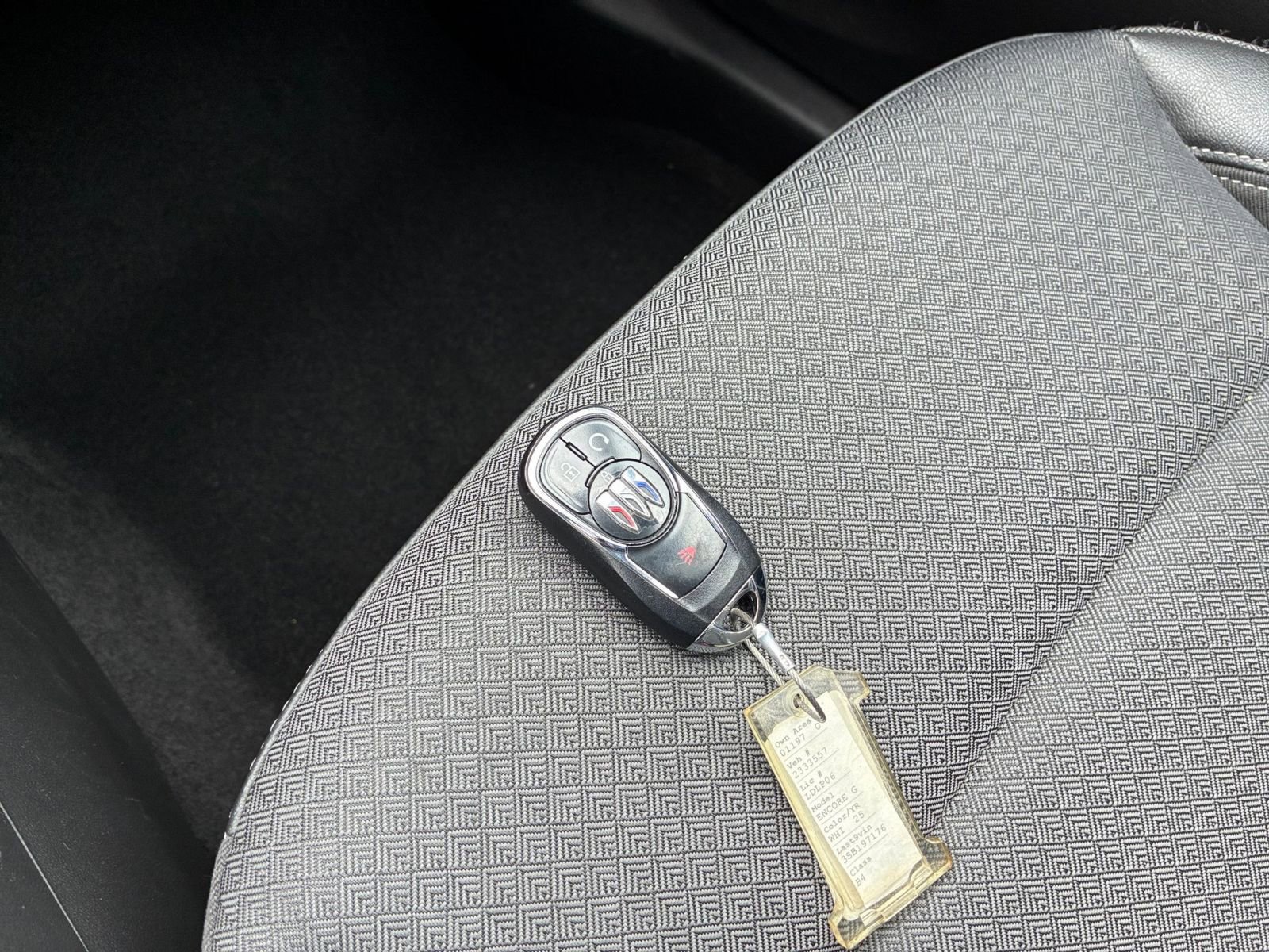 Used 2025 Buick Encore GX Preferred image 21