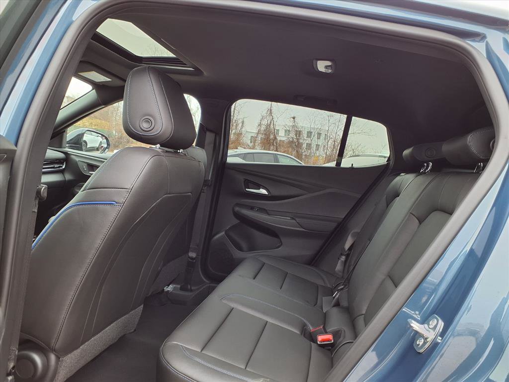 New 2026 Buick Envista Sport Touring w/ Advanced Safety Package image 18