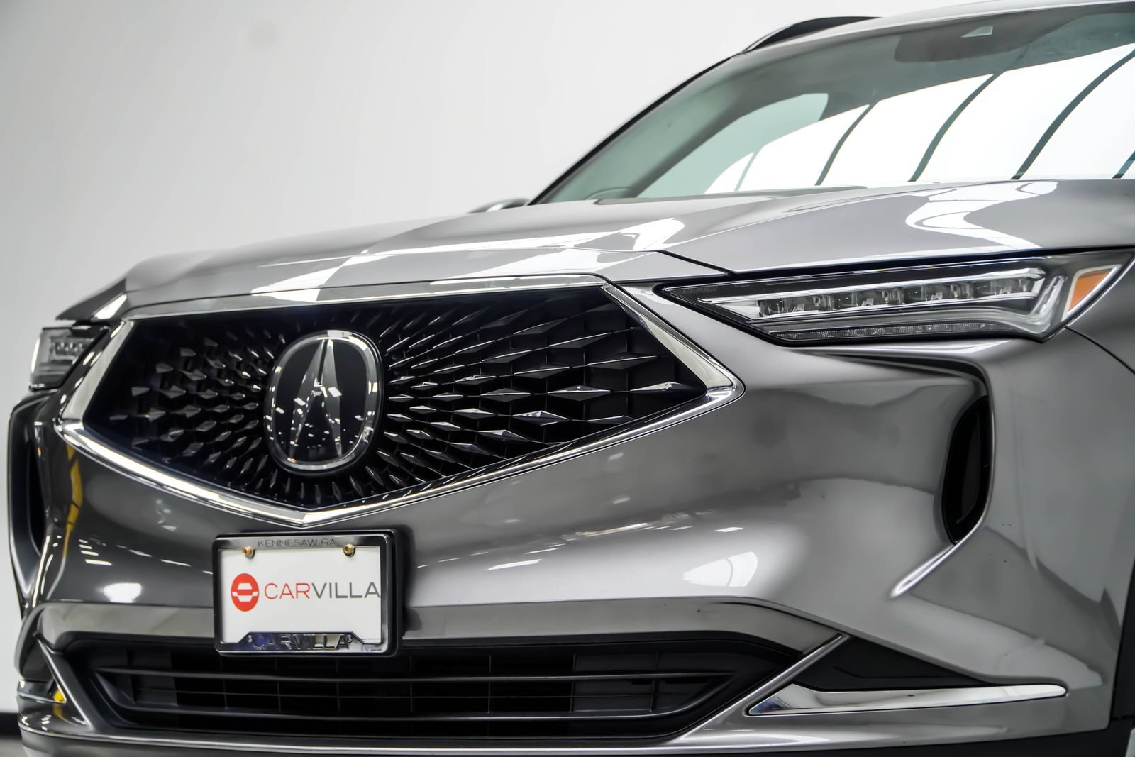 Used 2023 Acura MDX SH-AWD image 2