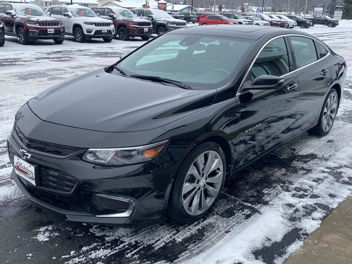 Used 2018 Chevrolet Malibu Premier w/ Premier Sun and Wheel Package image 3