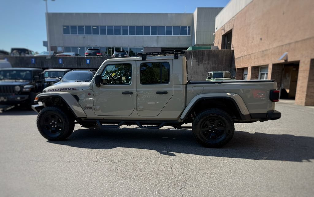 Used 2022 Jeep Gladiator Mojave w/ LED Lighting Group AWD/4WD image 14