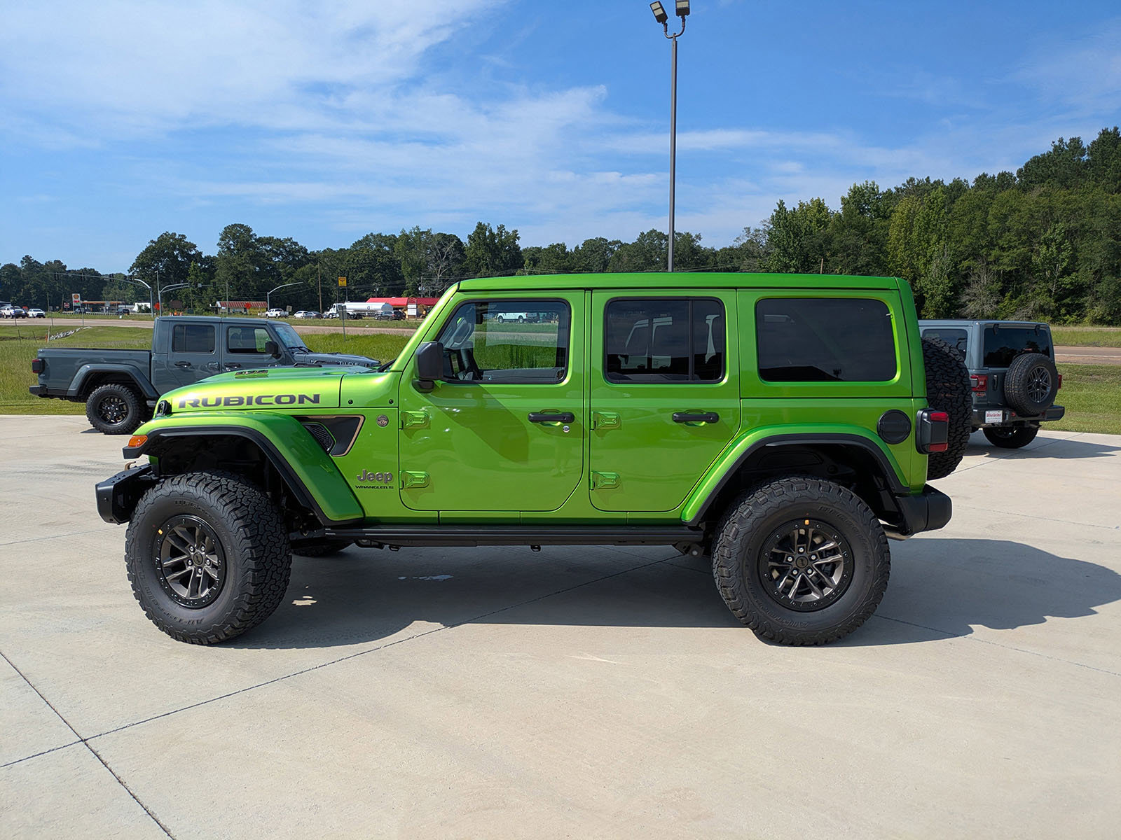 New 2025 Jeep Wrangler Unlimited Rubicon 392 image 5