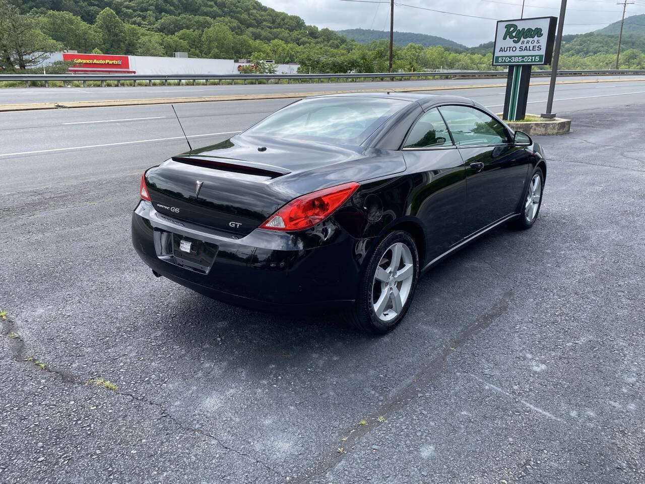 Used 2007 Pontiac G6 GT w/ Premium Package FWD image 14