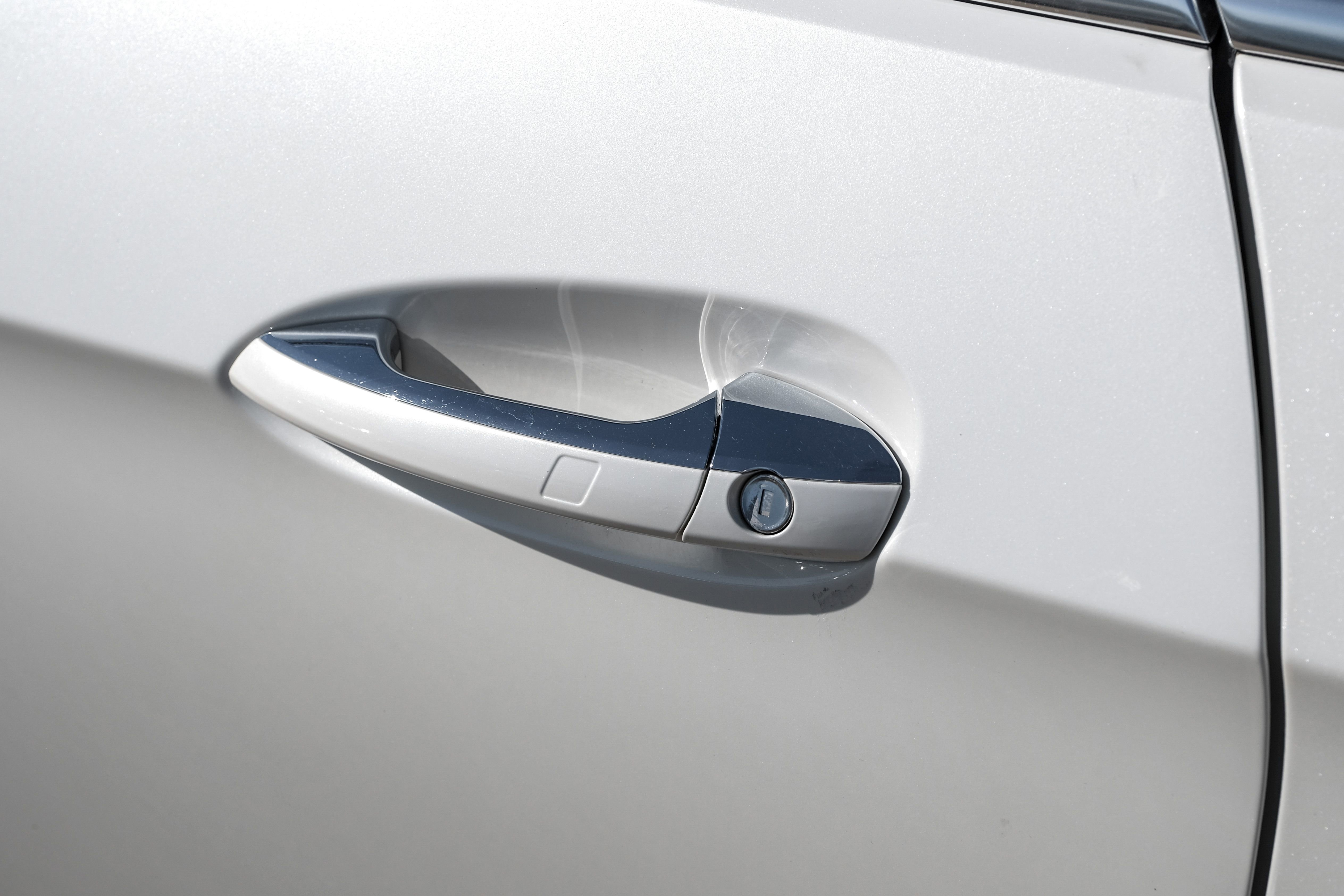 Used 2014 Mercedes-Benz E 550 Cabriolet w/ Premium 1 Package image 30