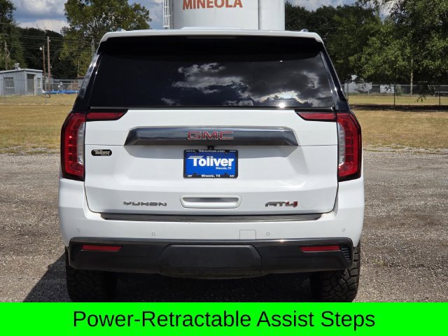 Used 2023 GMC Yukon AT4 w/ AT4 Premium Package AWD/4WD image 6