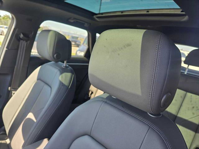 Used 2023 Audi Q3 2.0T Premium Plus w/ Premium Plus Package image 26