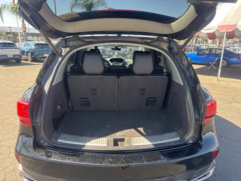 Used 2019 Acura MDX FWD image 11