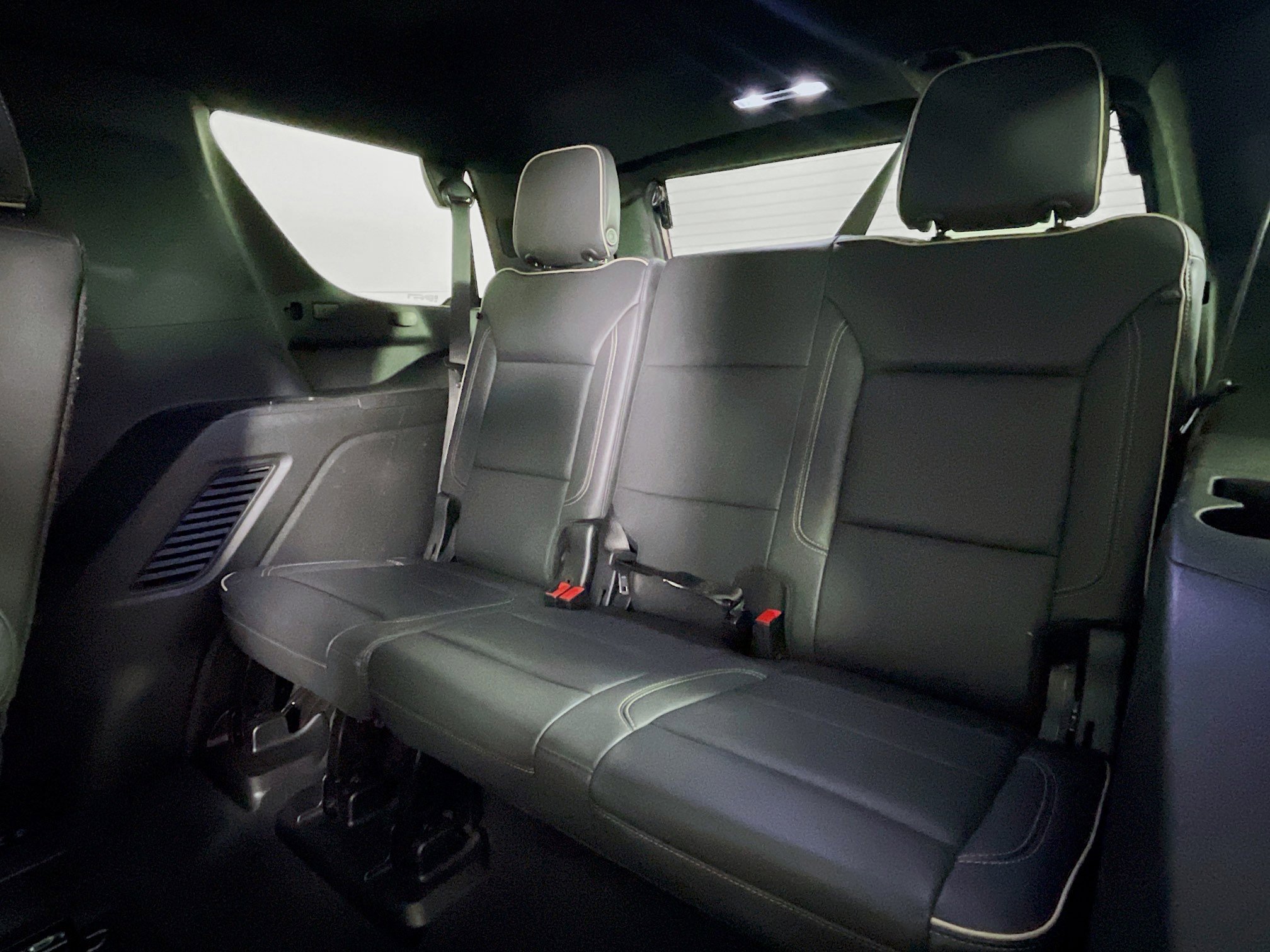 Used 2024 Chevrolet Tahoe Premier image 27