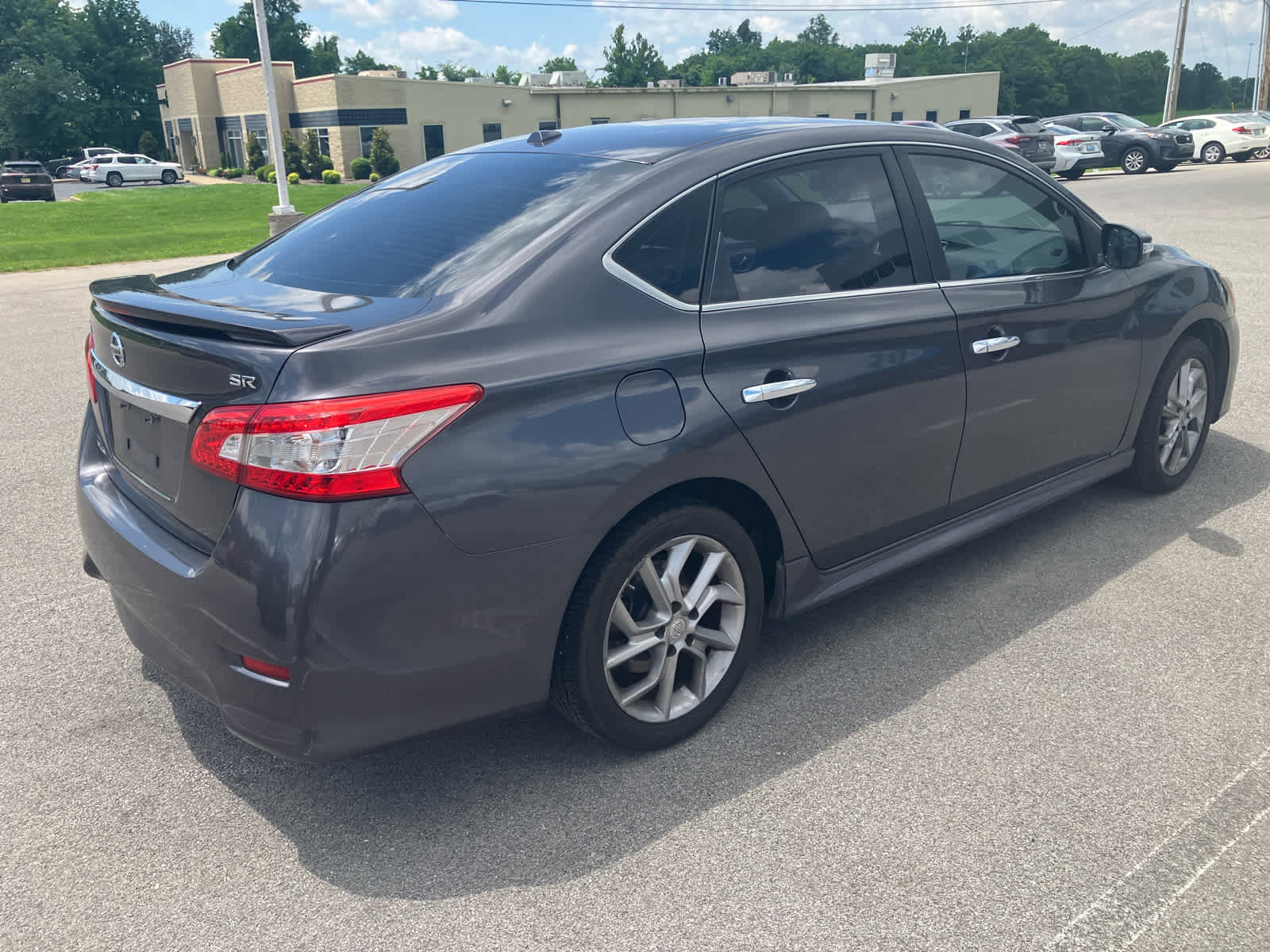Used 2015 Nissan Sentra SR FWD image 6