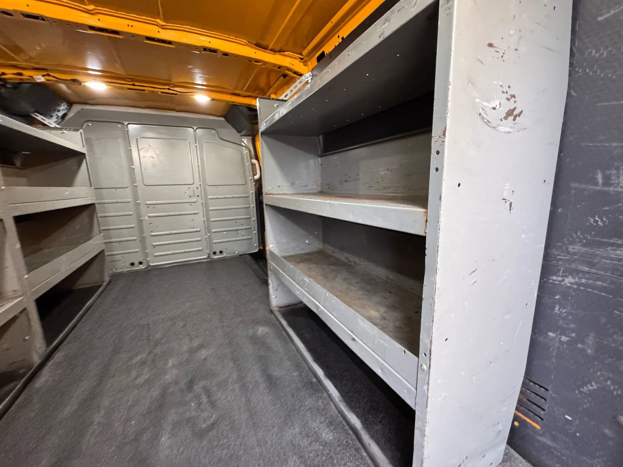 Used 2019 Ford Transit 250 130 Low Roof RWD image 30