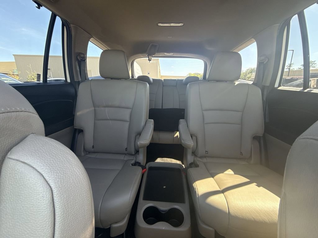 Used 2019 Honda Pilot Touring image 22