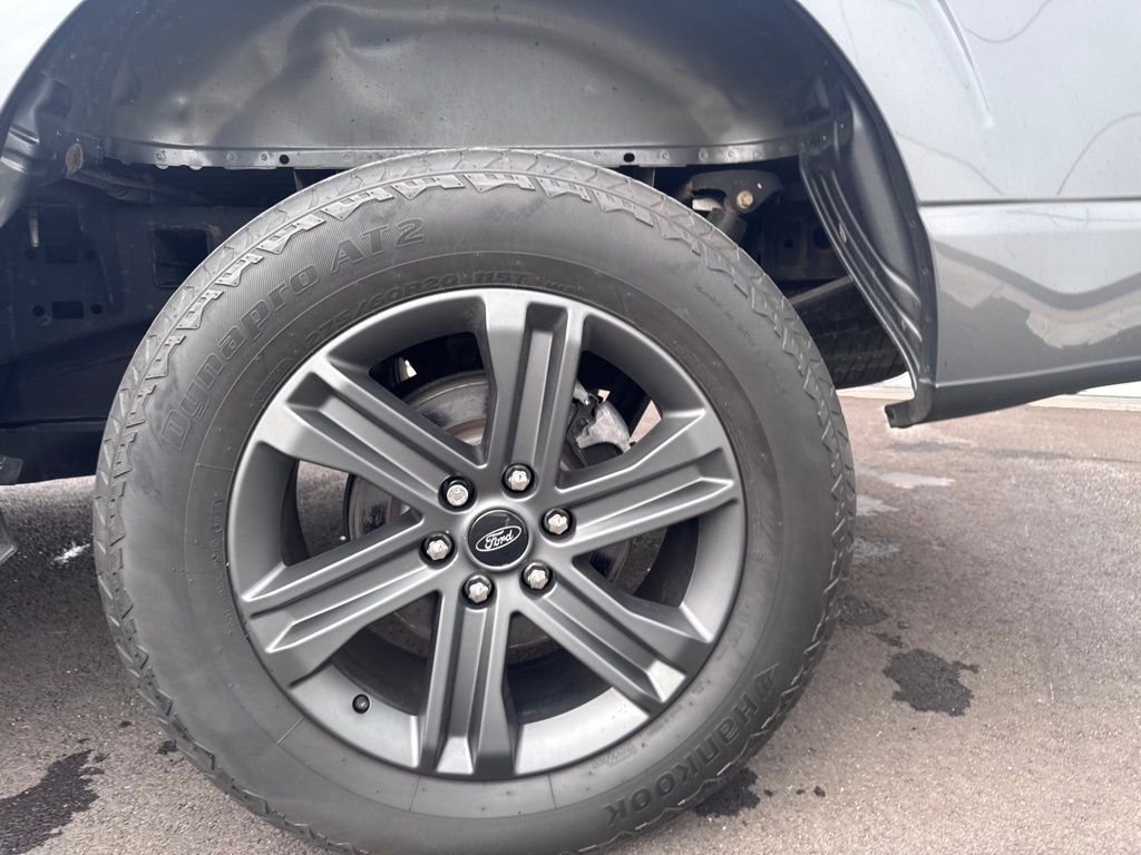 Used 2023 Ford F150 Lariat image 30