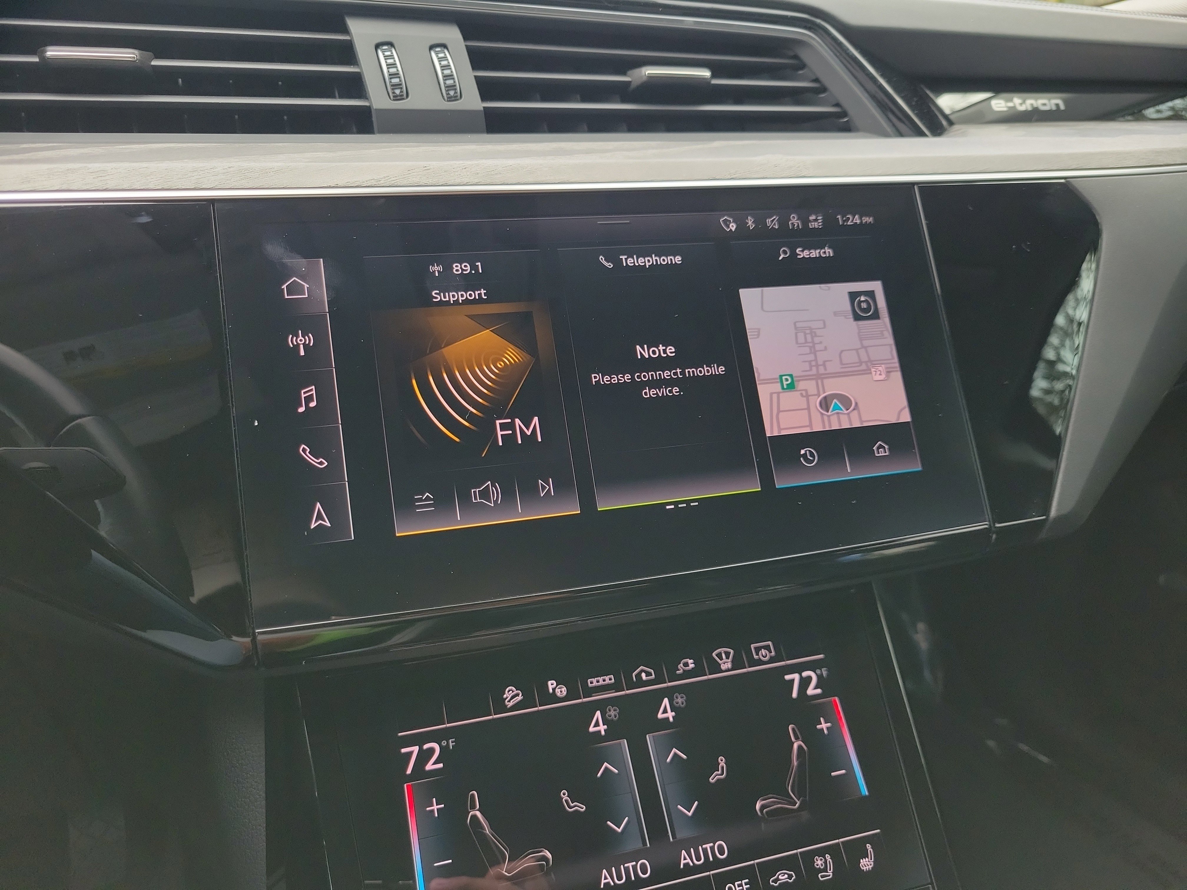 Used 2024 Audi Q8 e-tron Prestige w/ Prestige Package image 22