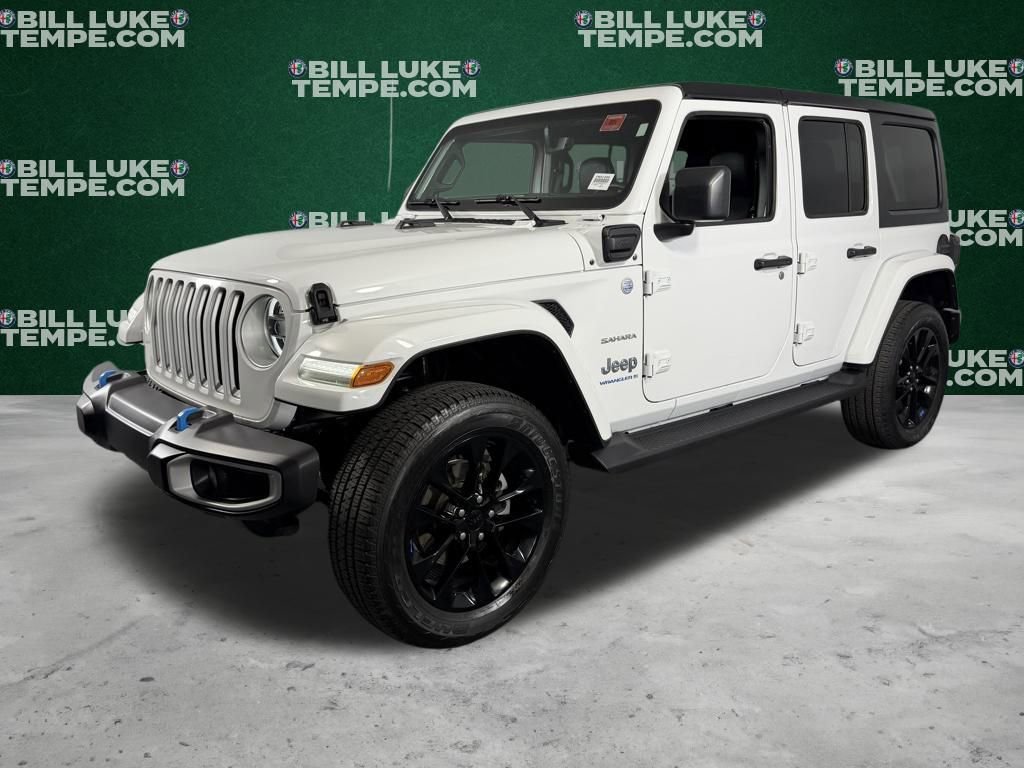 Used 2023 Jeep Wrangler Unlimited Sahara w/ Cold Weather Group image 9