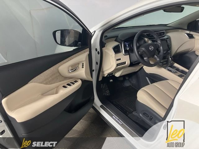 Used 2024 Nissan Murano SL AWD/4WD image 11
