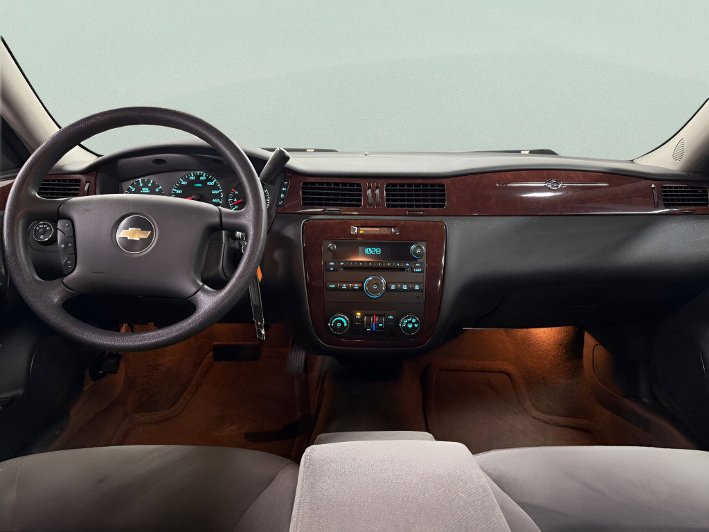 Used 2009 Chevrolet Impala LT image 9