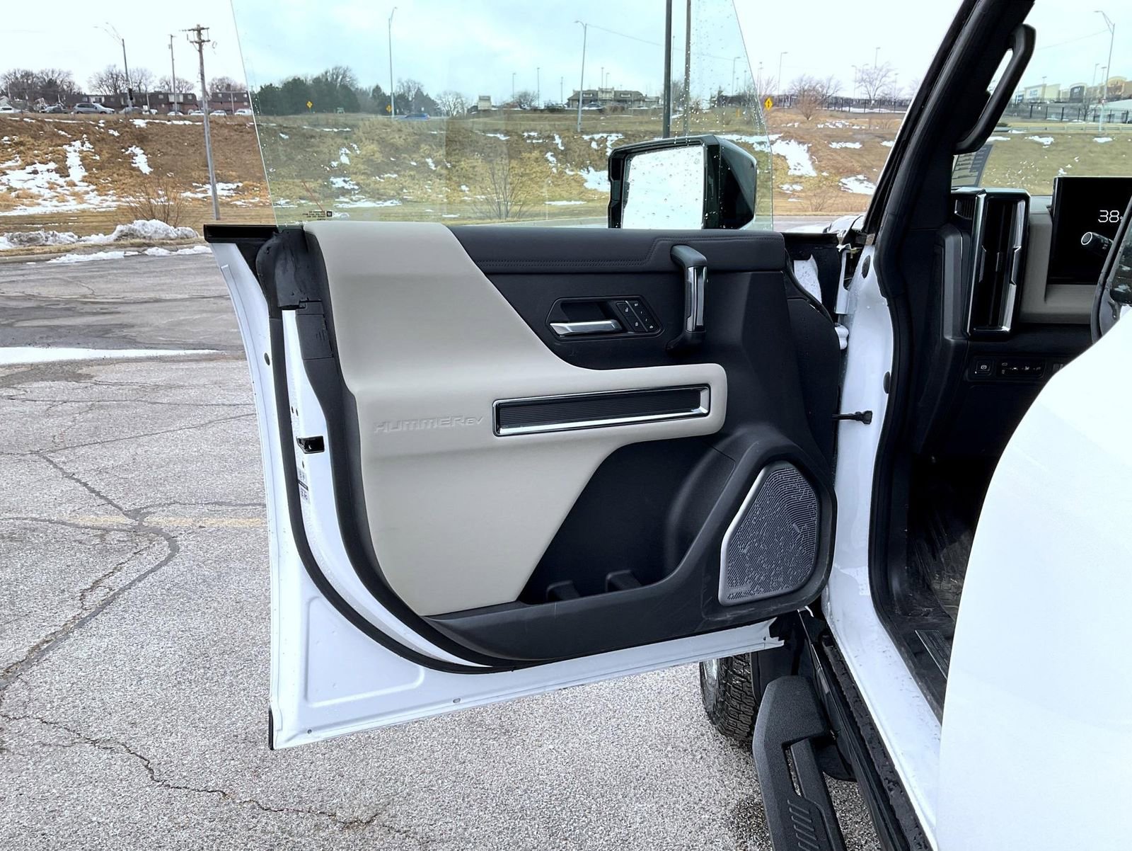 New 2026 GMC Hummer EV SUV image 9