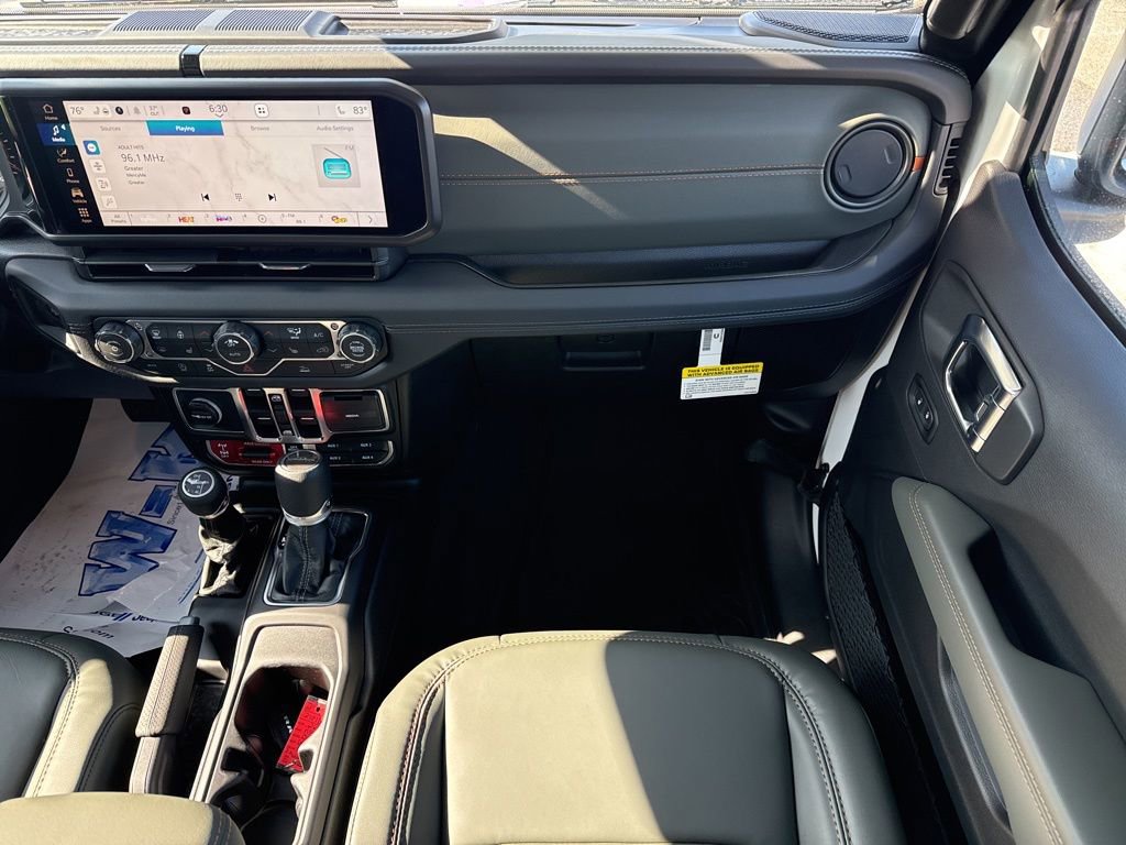 New 2026 Jeep Gladiator Mojave image 18