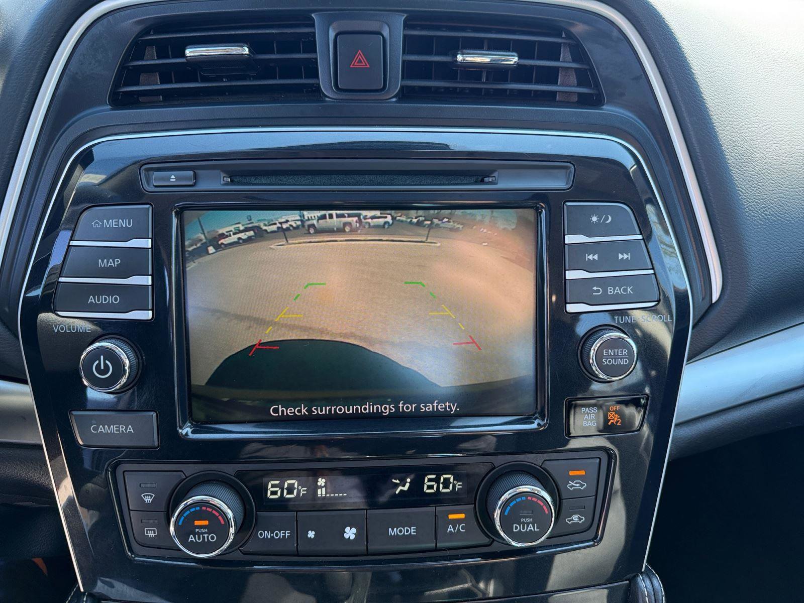 Used 2023 Nissan Maxima SL image 19