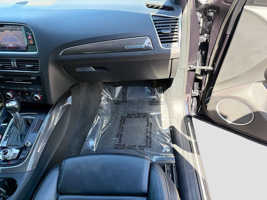 Used 2017 Audi SQ5 Premium Plus w/ Technology Package AWD/4WD image 17