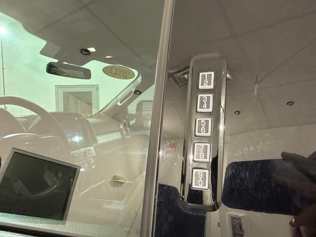 Used 2022 Ford F250 Lariat w/ Lariat Ultimate Package AWD/4WD image 14