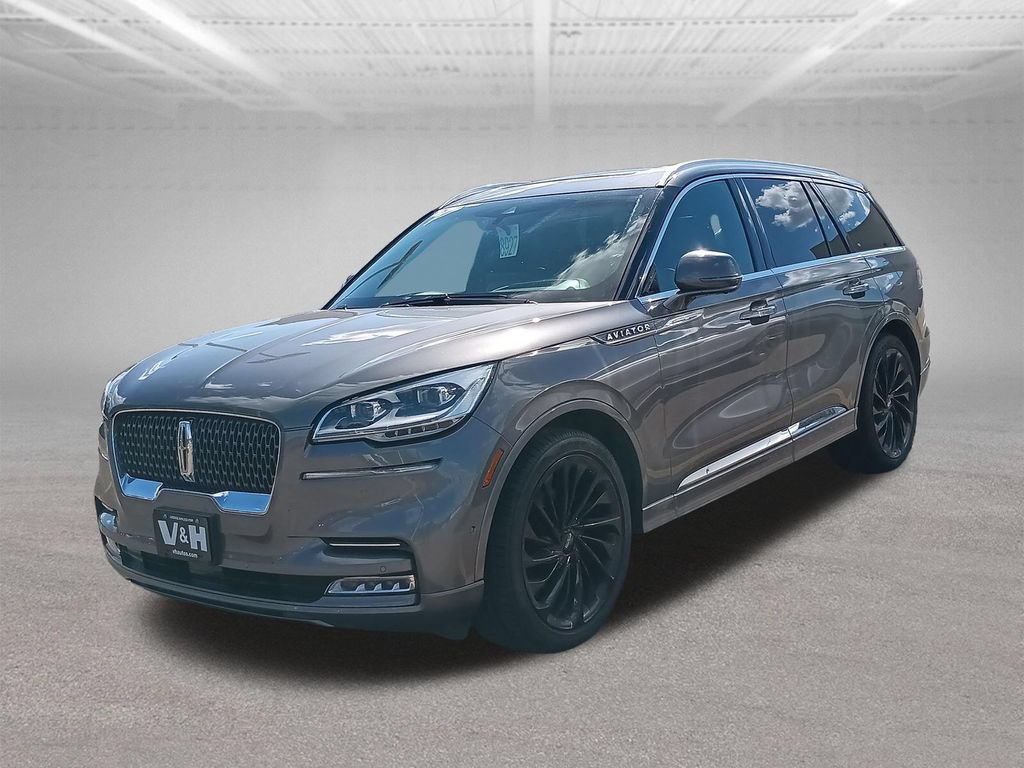 Used 2021 Lincoln Aviator Reserve w/ Equipment Group 210A AWD/4WD image 2