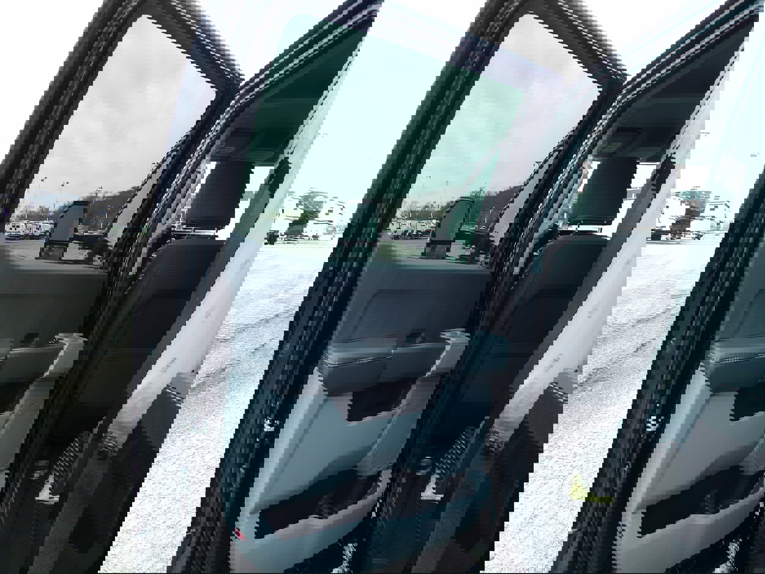 Used 2026 Ford F350 XLT AWD/4WD image 8